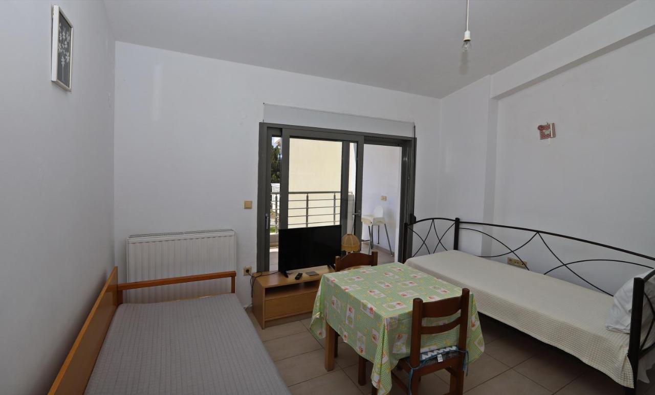 Katerina Apartments 케라모티 외부 사진